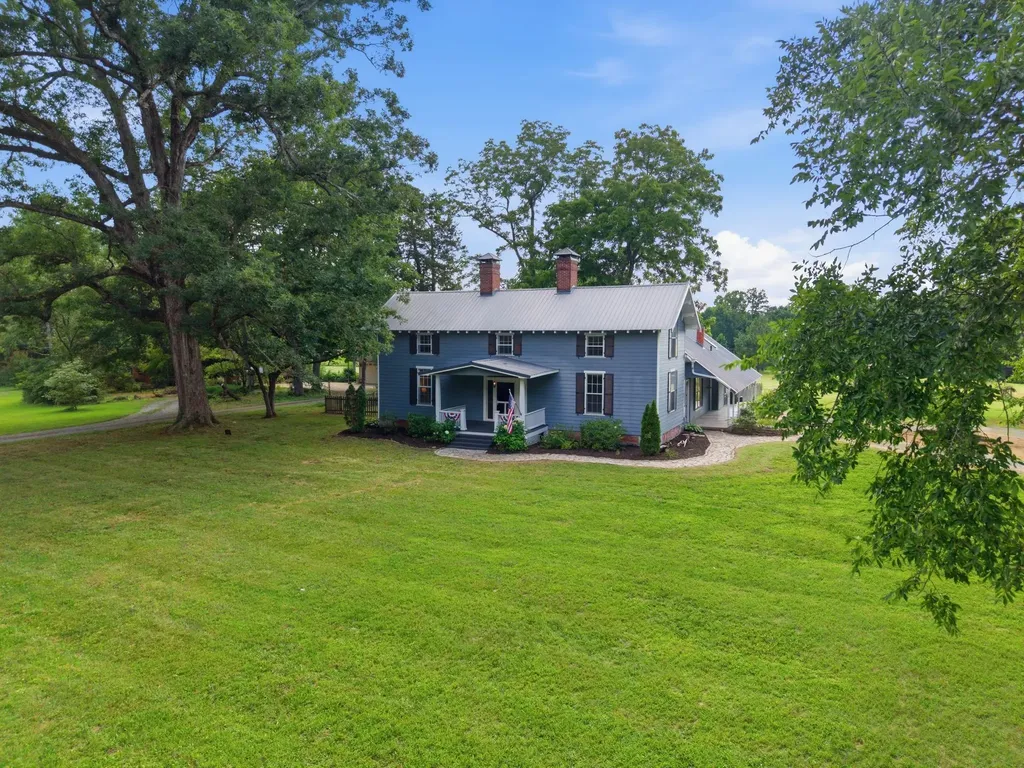1425 Highway 49, E Ashland City TN 37015