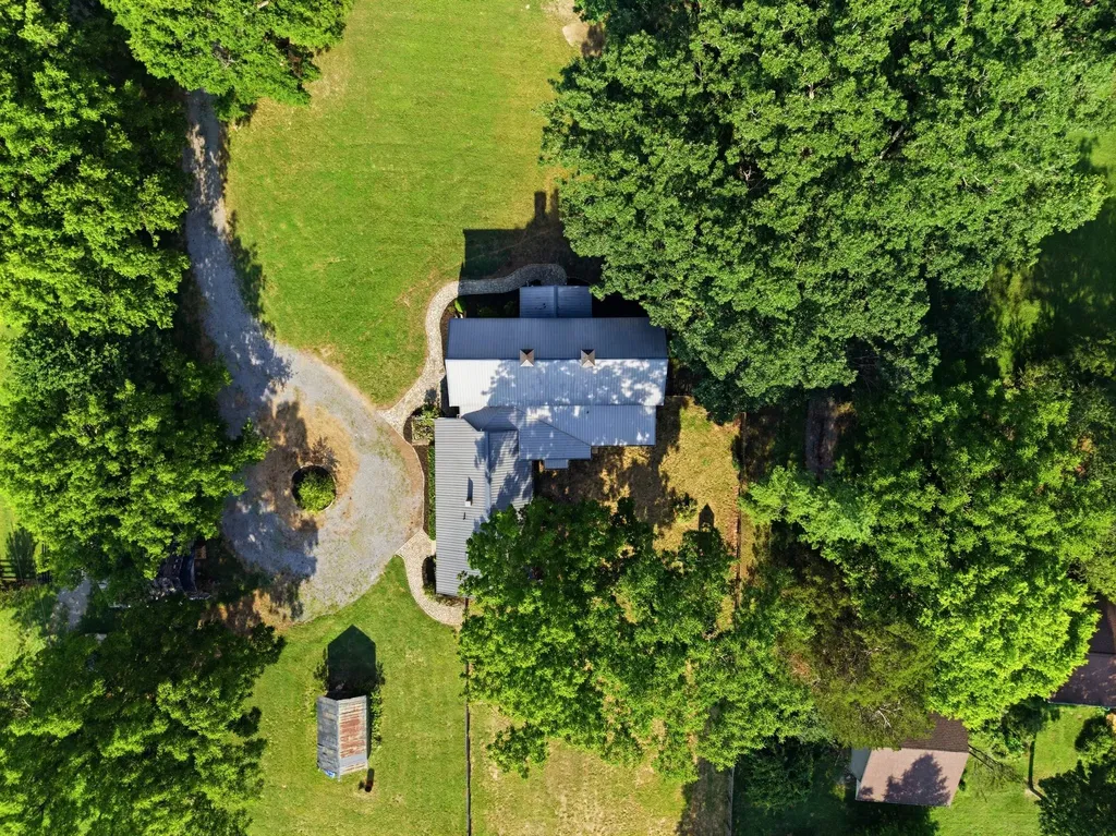 1425 Highway 49, E Ashland City TN 37015