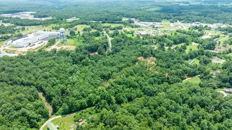 348 Columbia Avenue Hohenwald TN 38462