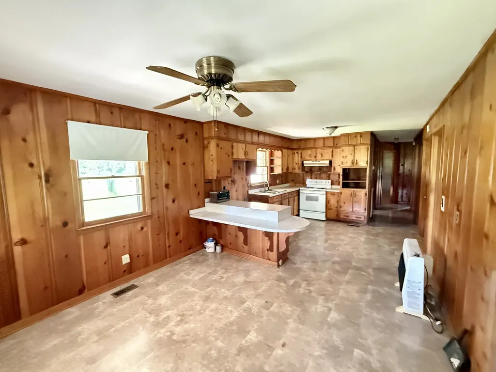 1022 Odell Powell Road Woodbury TN 37190