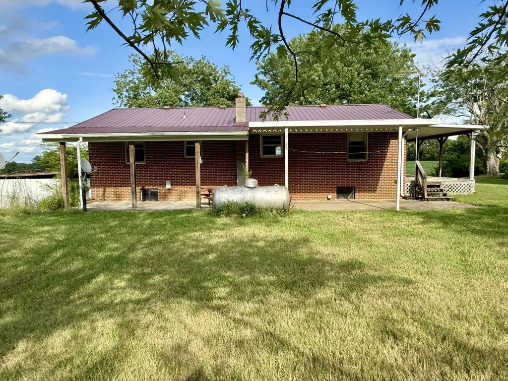 1022 Odell Powell Road Woodbury TN 37190