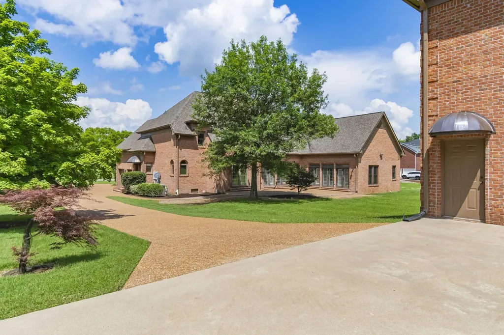 2831 Polo Club Road Nashville TN 37221