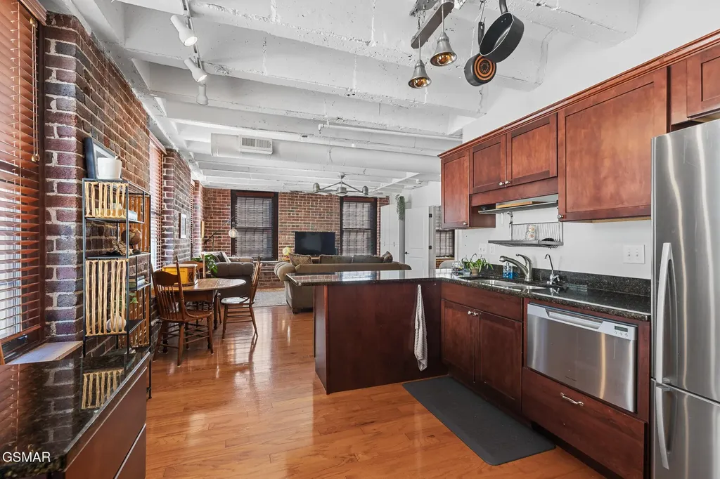 535 Locust Street Knoxville TN 37902