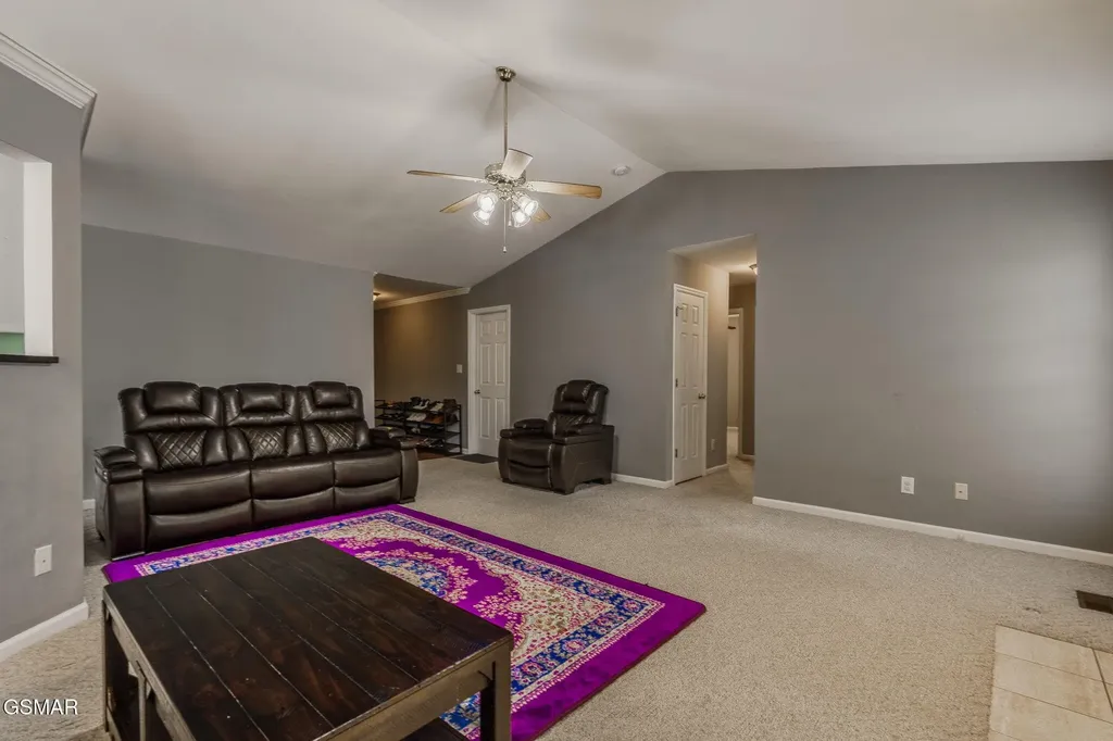 7213 Emerald Heath Road Powell TN 37849