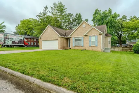 7213 Emerald Heath Road Powell TN 37849