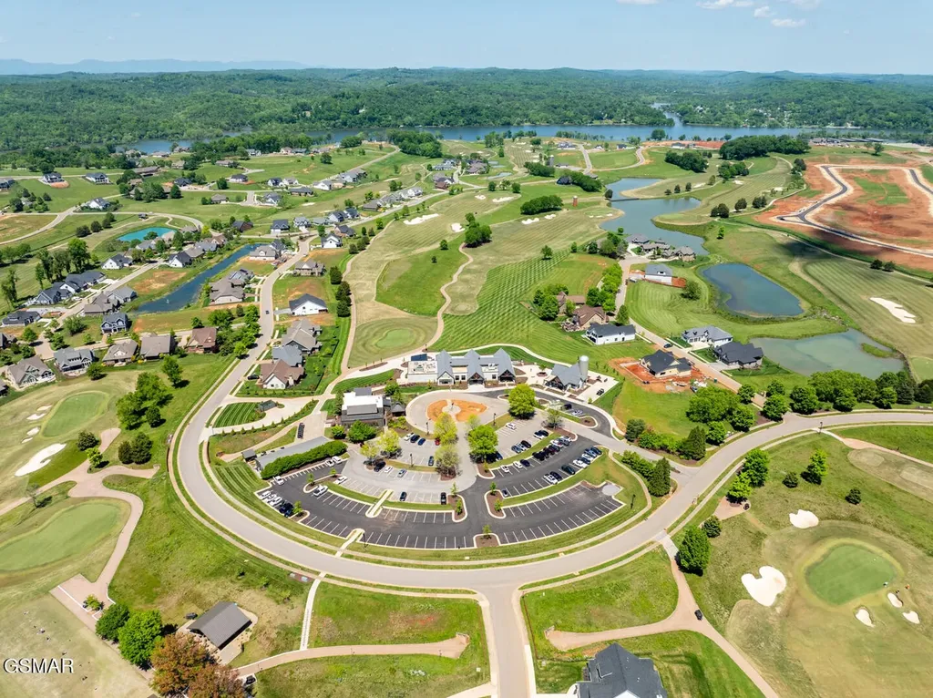 203 Flip Flop Way Loudon TN 37774