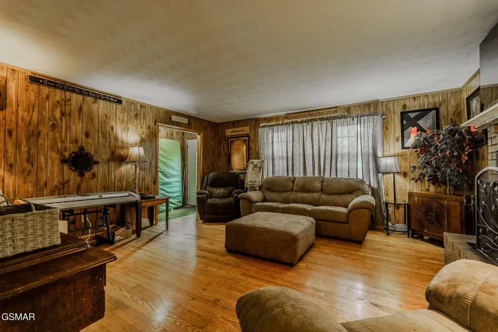 346 Huskey Drive Seymour TN 37865