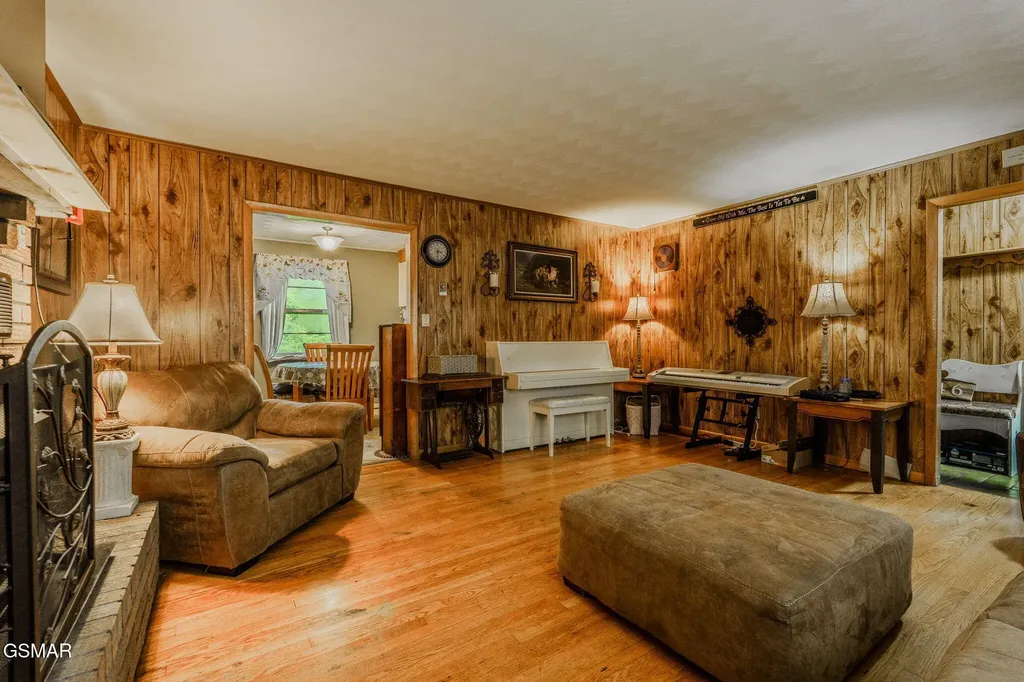 346 Huskey Drive Seymour TN 37865