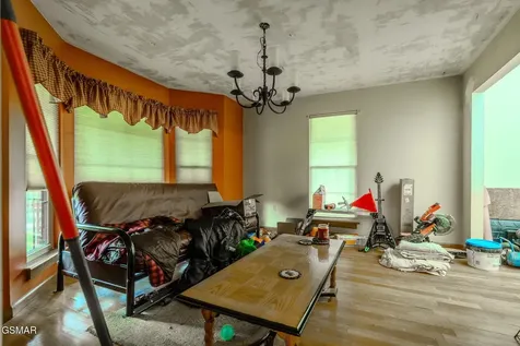 1602 Cove Crest Drive Sevierville TN 37862
