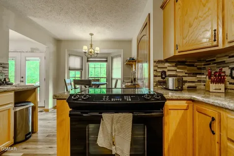 1602 Cove Crest Drive Sevierville TN 37862