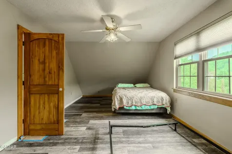 1602 Cove Crest Drive Sevierville TN 37862