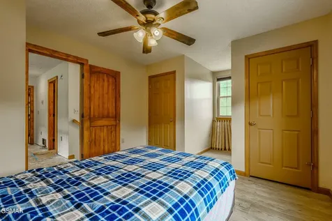1602 Cove Crest Drive Sevierville TN 37862