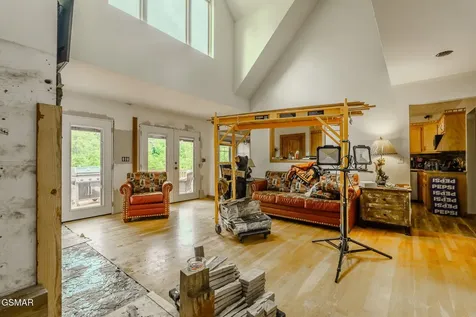 1602 Cove Crest Drive Sevierville TN 37862