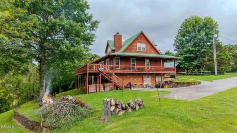 1602 Cove Crest Drive Sevierville TN 37862