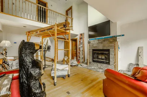 1602 Cove Crest Drive Sevierville TN 37862
