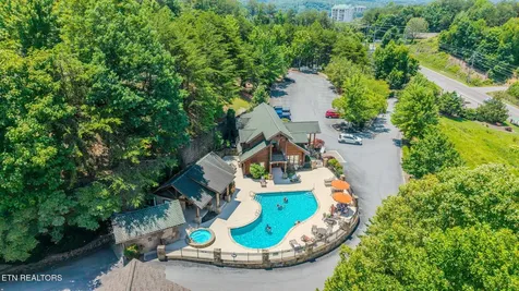 741 Golf View Boulevard Pigeon Forge TN 37863