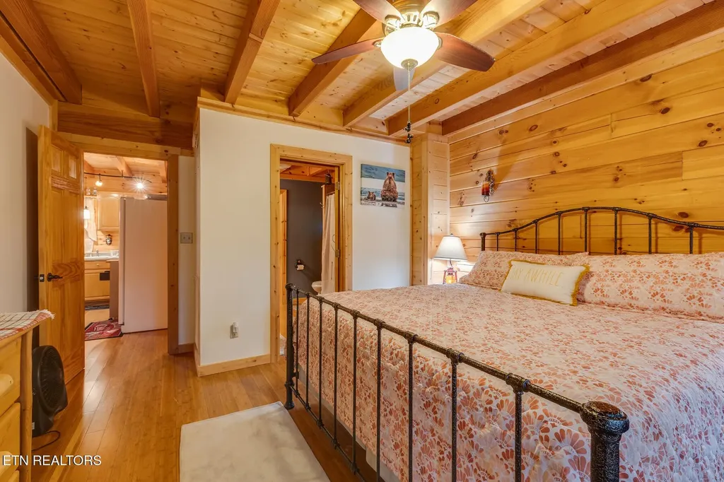 1121 Turkey Ridge Way Seymour TN 37865