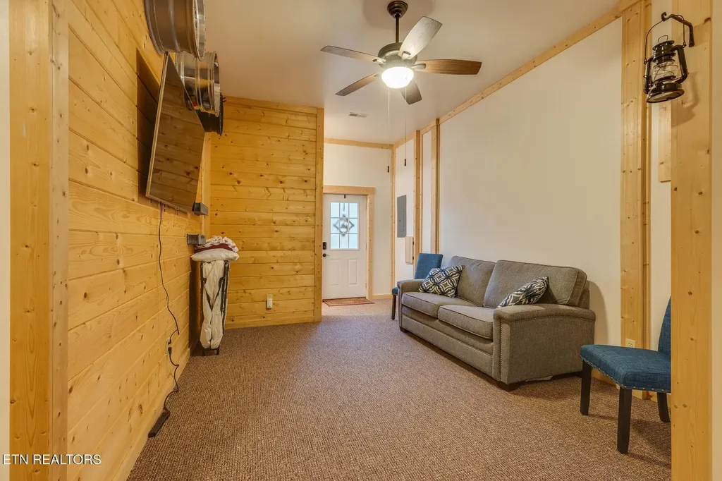 1121 Turkey Ridge Way Seymour TN 37865
