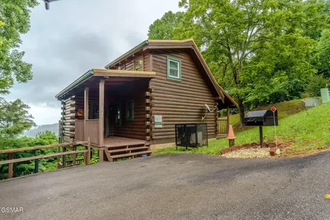 2541 Bobcat Way Sevierville TN 37862