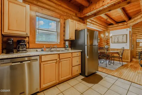 741 Golf View Boulevard Pigeon Forge TN 37863