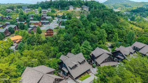741 Golf View Boulevard Pigeon Forge TN 37863