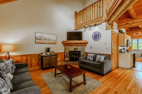 741 Golf View Boulevard Pigeon Forge TN 37863