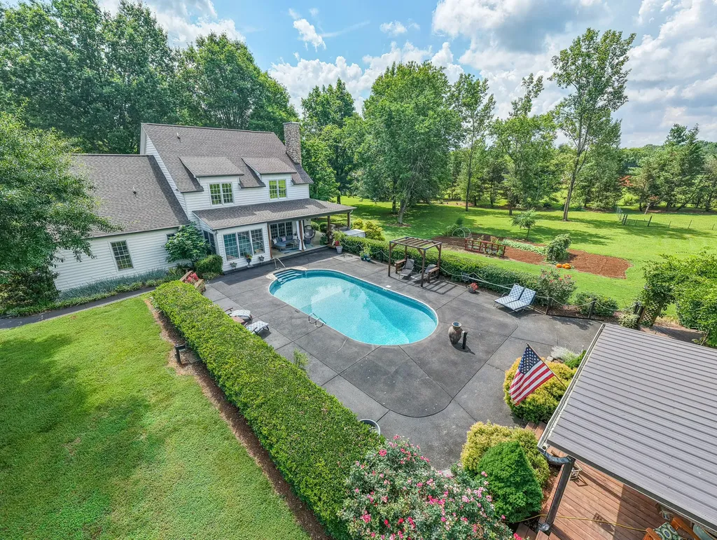 306 Quarry Road Mount Juliet TN 37122