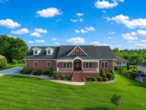 504 Lynnwood Drive Athens TN 37303