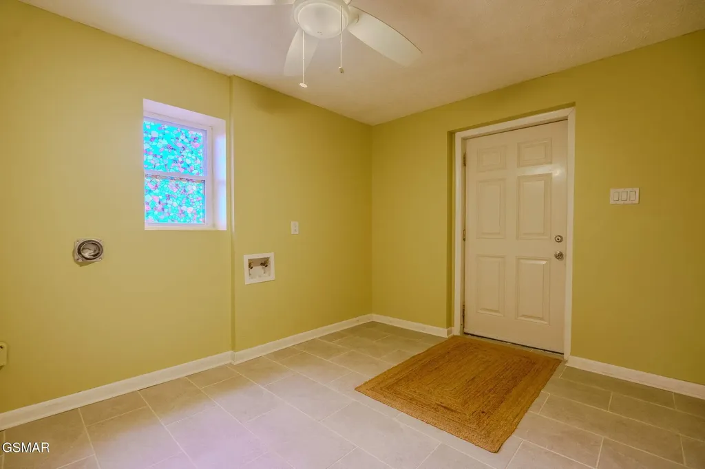 332 Crestview Road Knoxville TN 37934