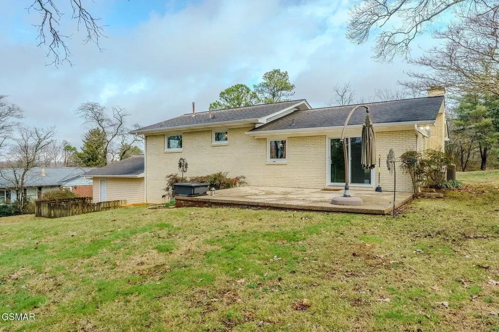 332 Crestview Road Knoxville TN 37934