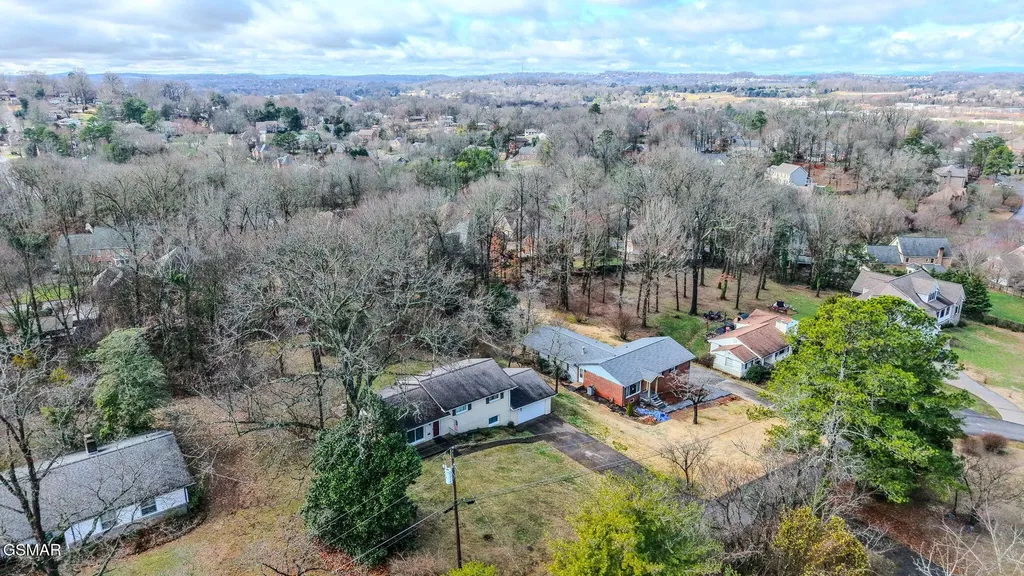 332 Crestview Road Knoxville TN 37934