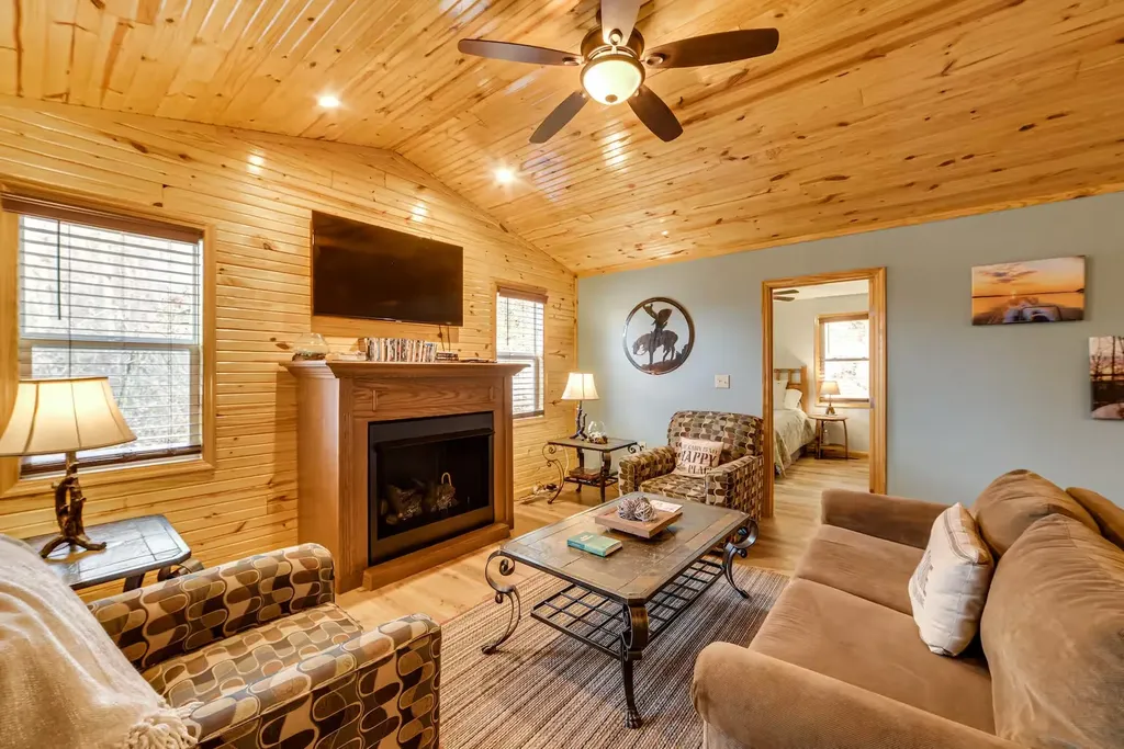3000 Highwater Road Waverly TN 37185