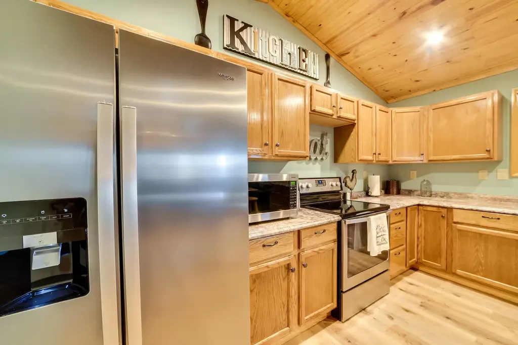 3000 Highwater Road Waverly TN 37185