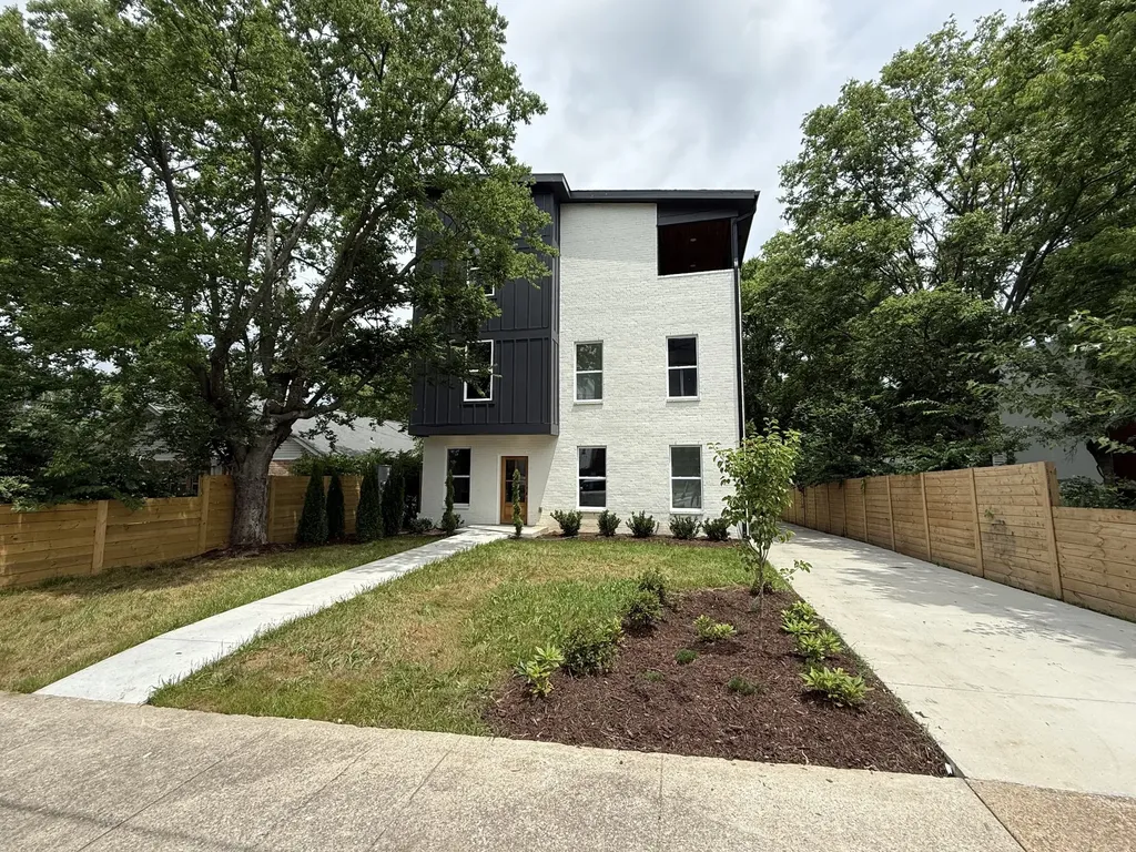 1308 Grand Avenue Nashville TN 37212