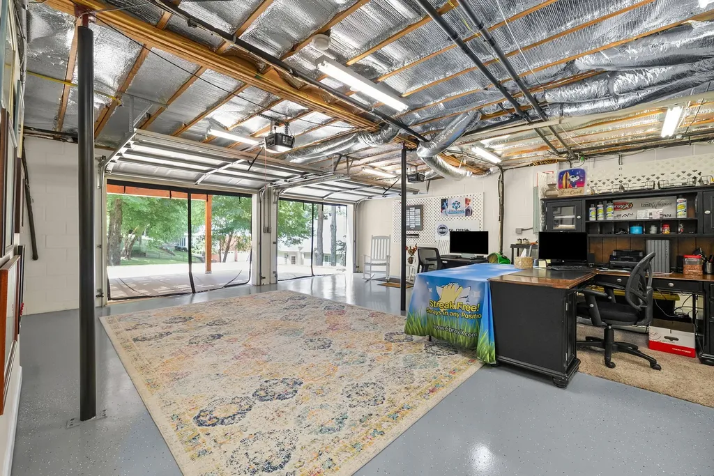 828 Brooke Valley Trace Clarksville TN 37043
