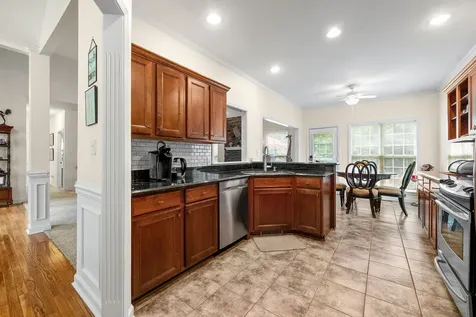 828 Brooke Valley Trace Clarksville TN 37043