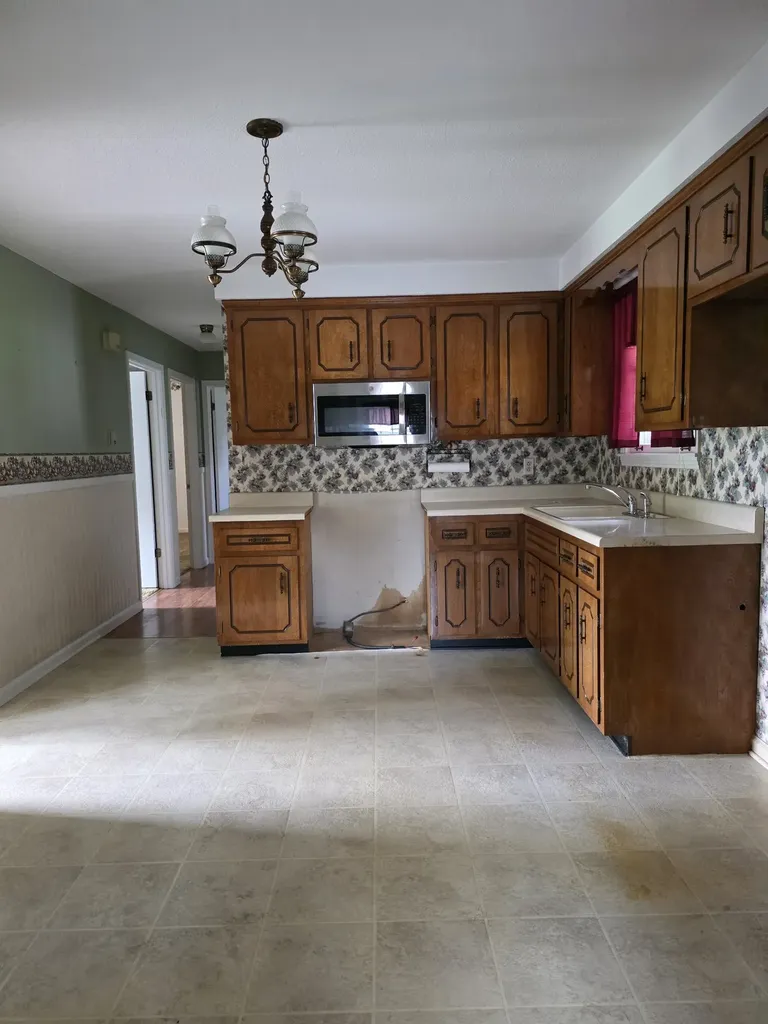 709 Inver Lane Clarksville TN 37042