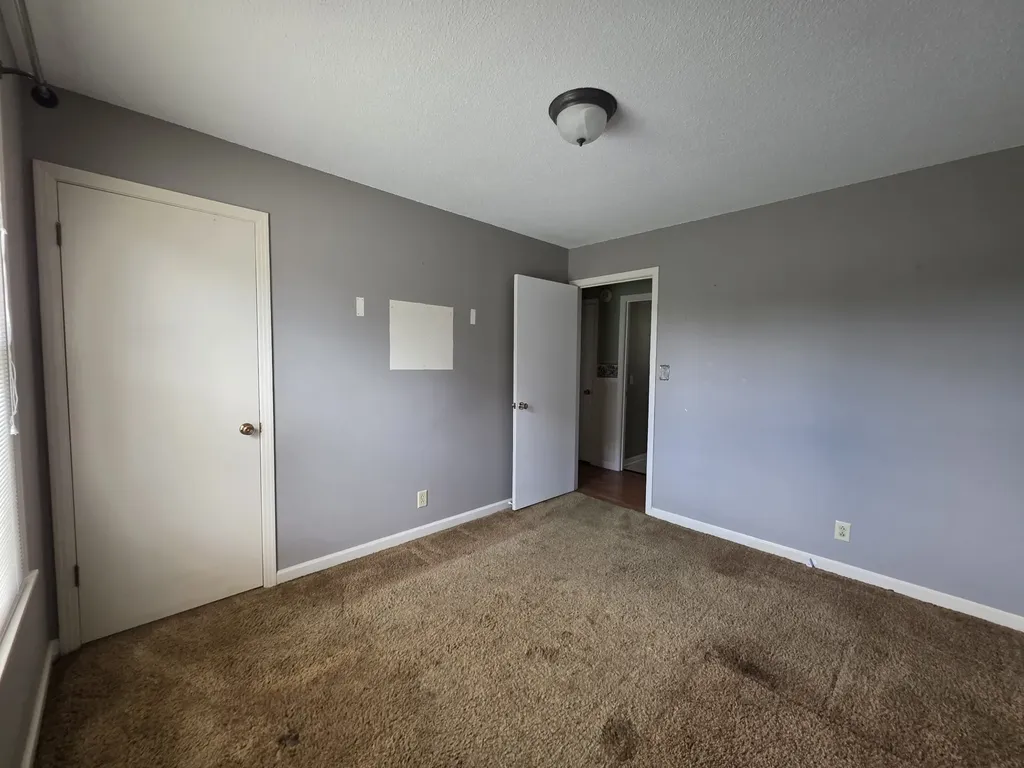709 Inver Lane Clarksville TN 37042