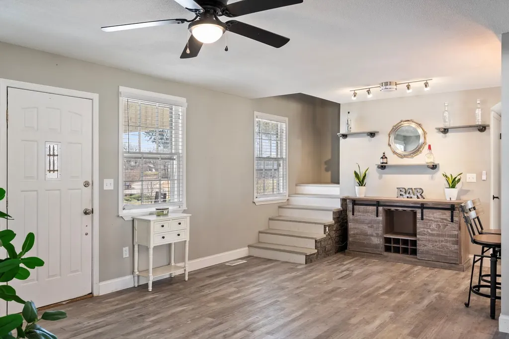 1804 Riverside Road Old Hickory TN 37138