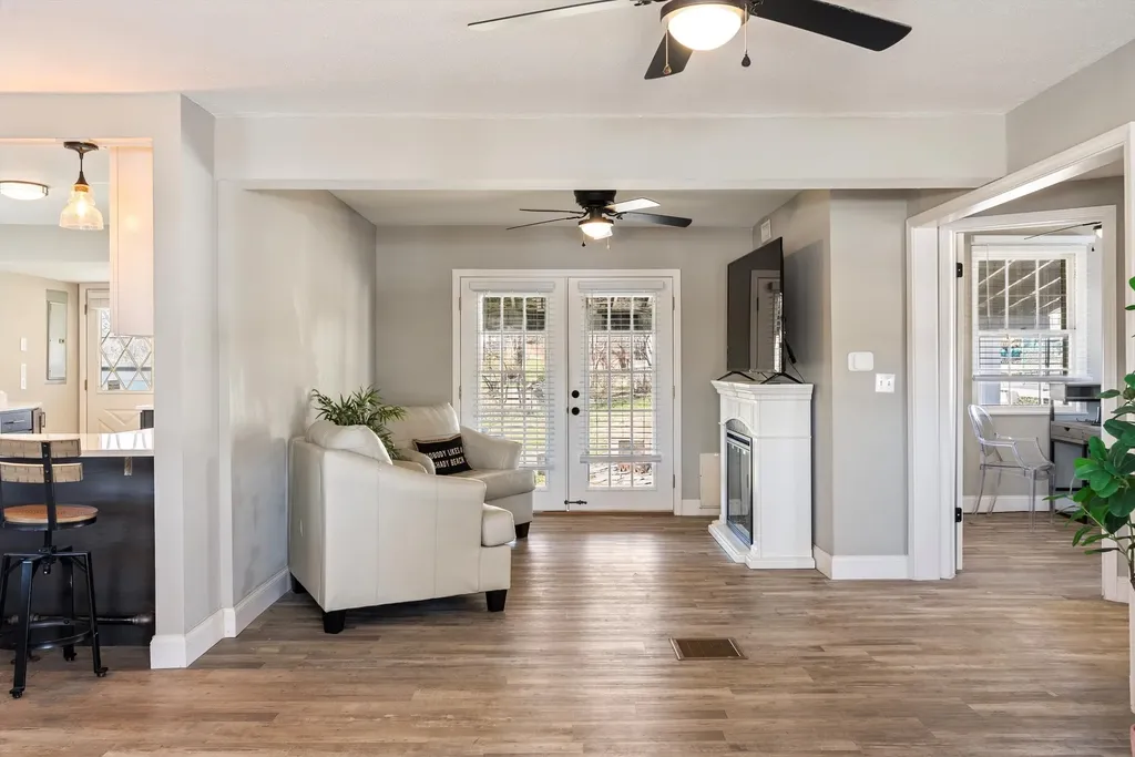 1804 Riverside Road Old Hickory TN 37138