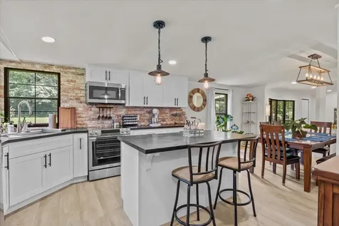 1227 Brushy Road Centerville TN 37033