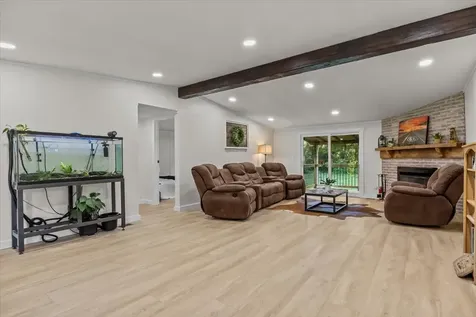 1227 Brushy Road Centerville TN 37033