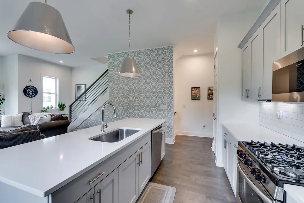 700 James Avenue Nashville TN 37209