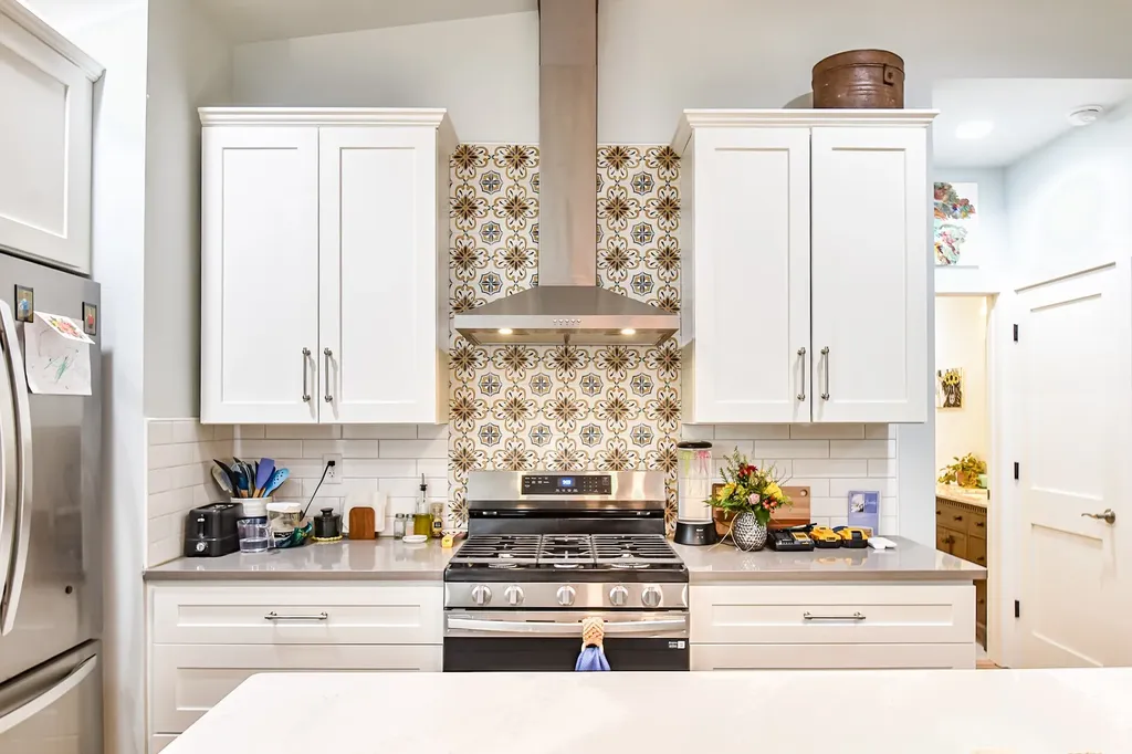 2100 Hill Station Road Columbia TN 38401