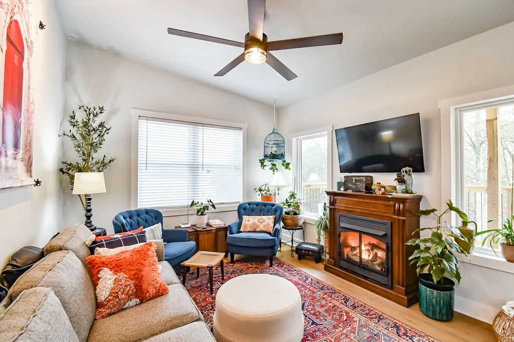 2100 Hill Station Road Columbia TN 38401