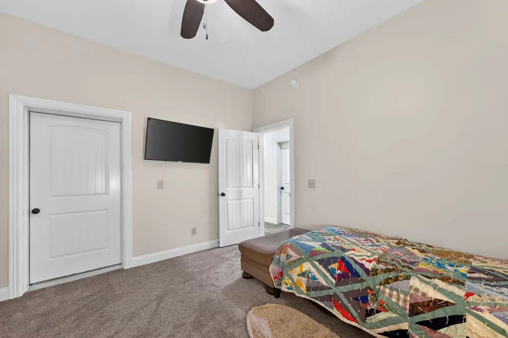 1228 Ballentrace Boulevard Lebanon TN 37087
