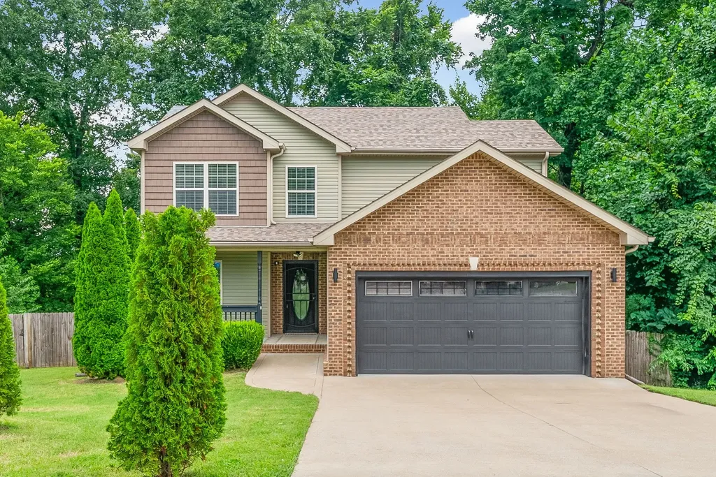2514 Widgeon Drive Clarksville TN 37042