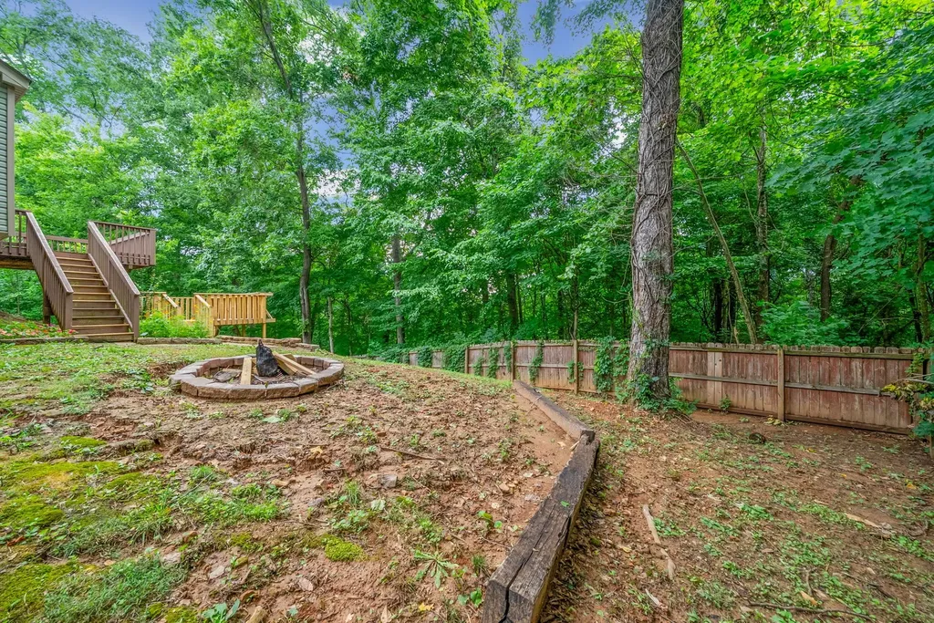 2514 Widgeon Drive Clarksville TN 37042