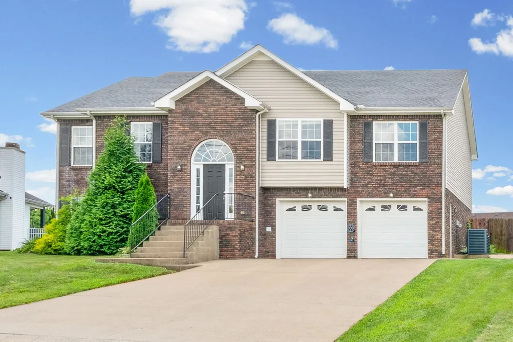 2774 Cascade Drive Clarksville TN 37042