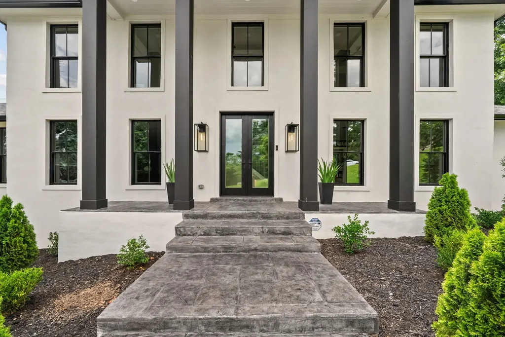 1235 Carl Seyfert Memorial Drive Brentwood TN 37027